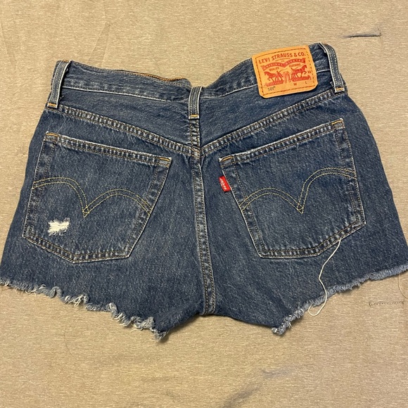 501 Levi’s Jeans - Picture 3 of 3